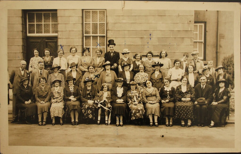 Archive photo of group outside the Bethesda Chapel